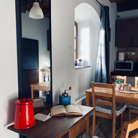 La Poete Vendeghaz Appartement