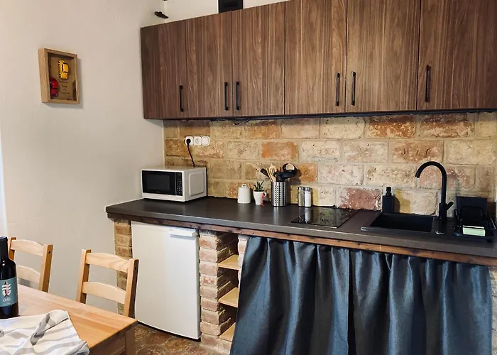 Apartament La Poete Vendeghaz Orfű
