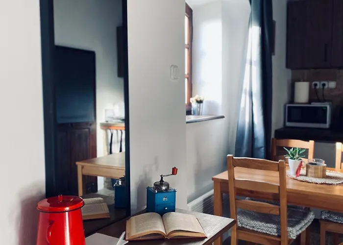 La Poete Vendeghaz Lägenhet